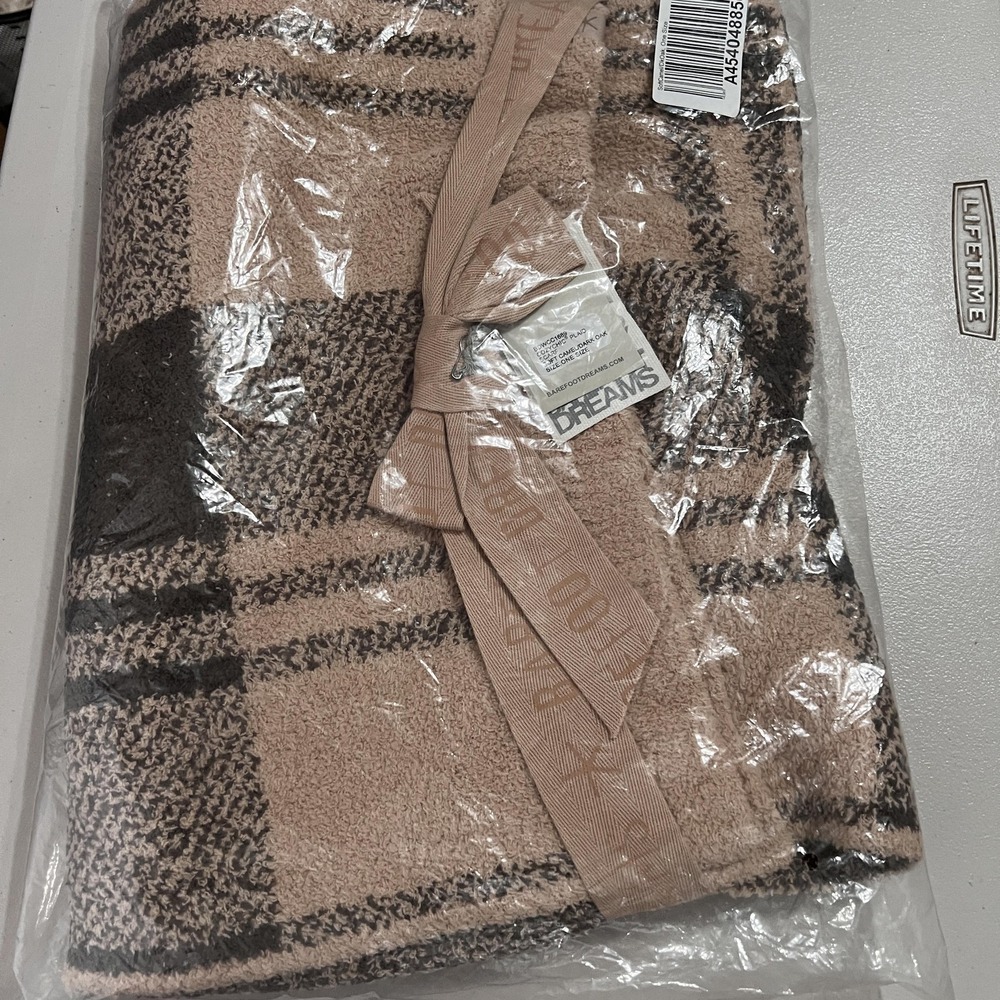 Barefoot Dreams CozyChic‎ Plaid Scarf Womens One Size Beige Soft Camel Dark Oak
